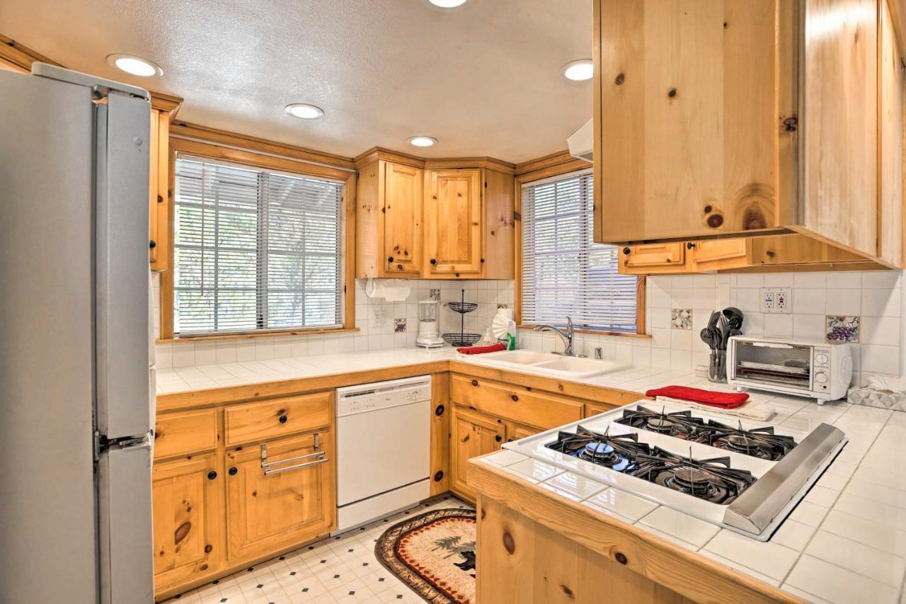 The Knotty Pine Cottage In Big Bear, 4 Mi To Ski Big Bear City Eksteriør bilde